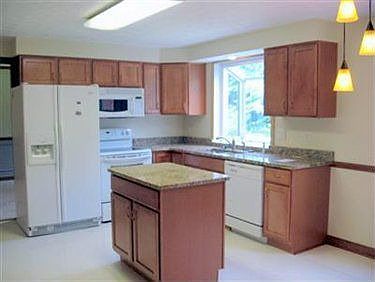 2nd image of 34703 Bramble Ln
