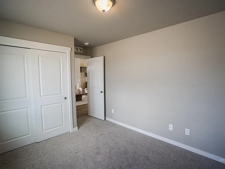 1109 Bronze Dr — Photo 10