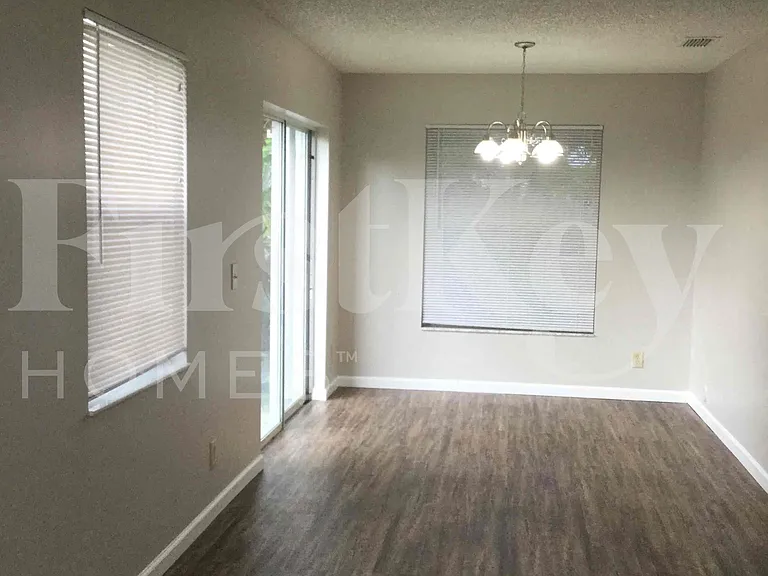3085 Lighthouse Pl — Photo 8