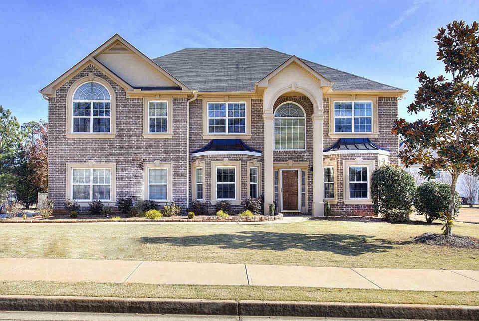 1st image of 221 Long Needle Dr