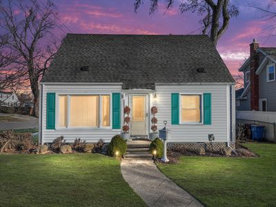 498 Pacific St, Plymouth, MI, 48170