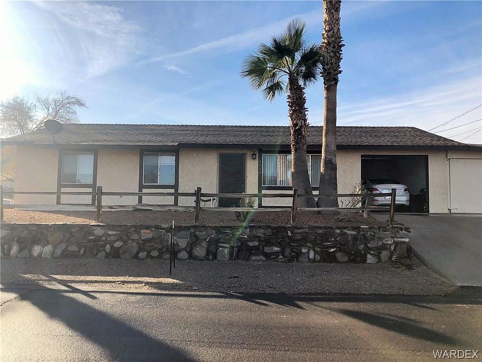 1st image of 3519 Gloria Ave