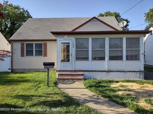 1423 8th Ave, Neptune, NJ 07753
