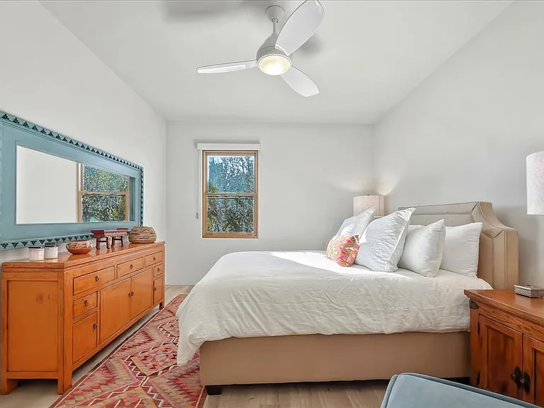 855 Camino Francisca — Photo 12