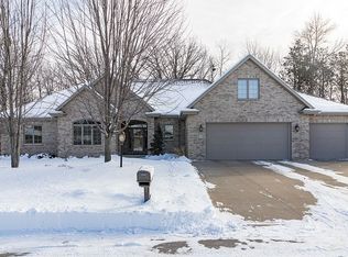 N246 Whitetail Ridge Ct, Appleton, WI 54915