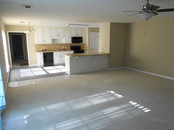 5th image of 4438 Lee Road 175