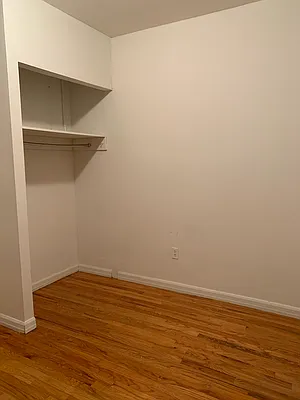 Rented by Bond New York | media 26