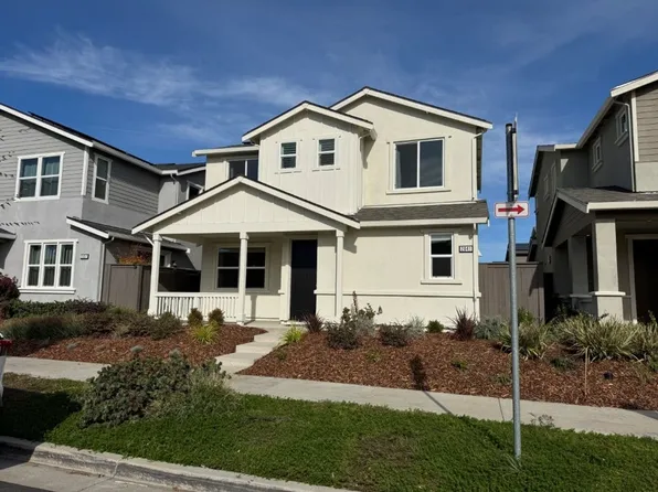 2041 Marston Dr, Woodland, CA 95776