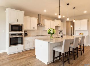 208 Kendall Farms Blvd, Toney, AL 35773