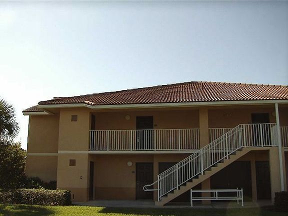 Exterior 2