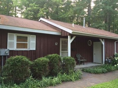 12 Queensway, Queensbury, NY, 12804