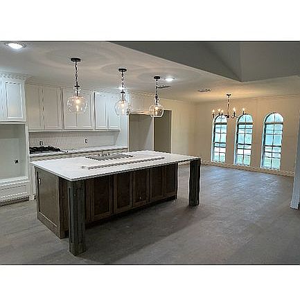 4th image of 7508 Westwind Ct