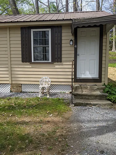 57 Newport Rd #4 Photo 1 57 Newport Rd #4 Photo 1