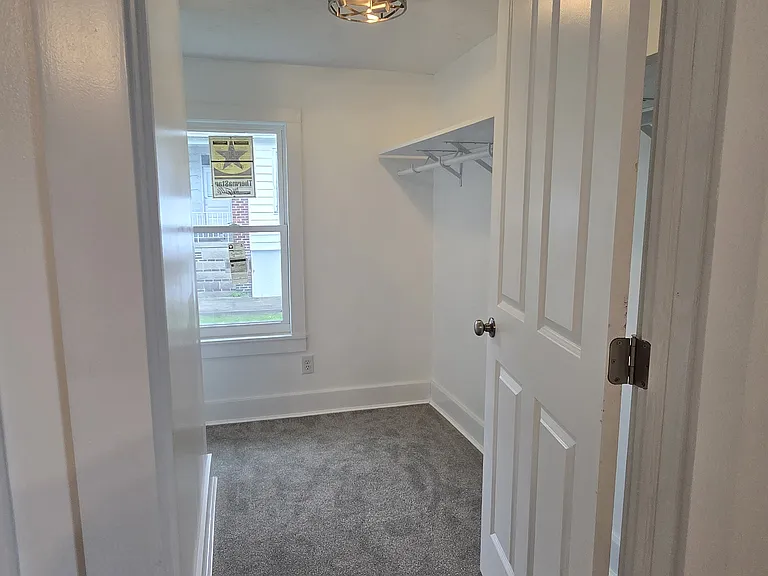 525 Grant Ave — Photo 19