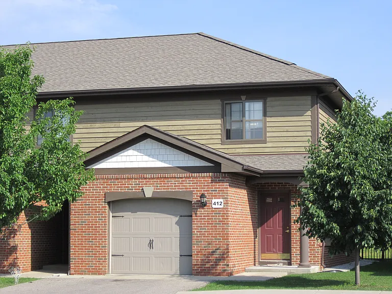 Rosewood Riverside — Photo 3