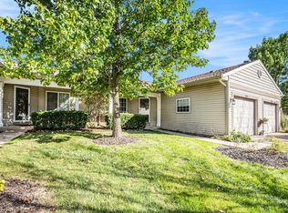 2624 Cascade Place Dr SE #22, Grand Rapids, MI 49546