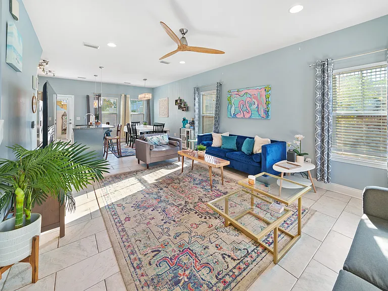 6104 Beach Dr — Photo 13