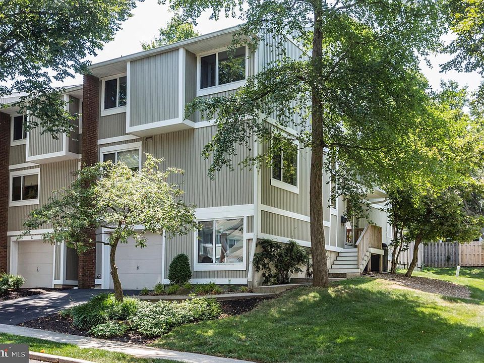 1st image of 20 Gordon Way