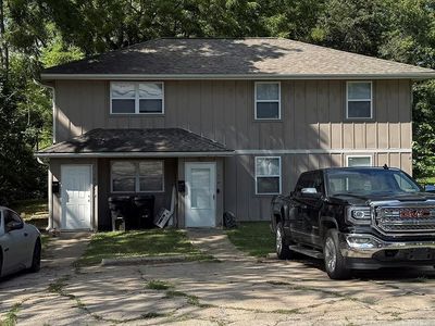 1016 E Stone St, Independence, MO, 64050