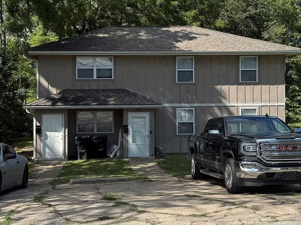 1016 E Stone St, Independence, MO 64050