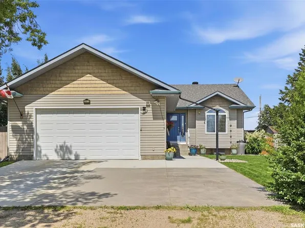 601 2nd AVENUE, Borden, SK S0K 0N0