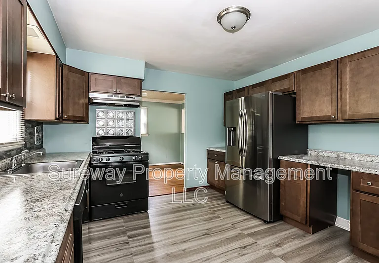 359 Lake Blvd — Photo 5