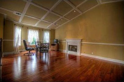 5th image of 6012 River Oaks Dr