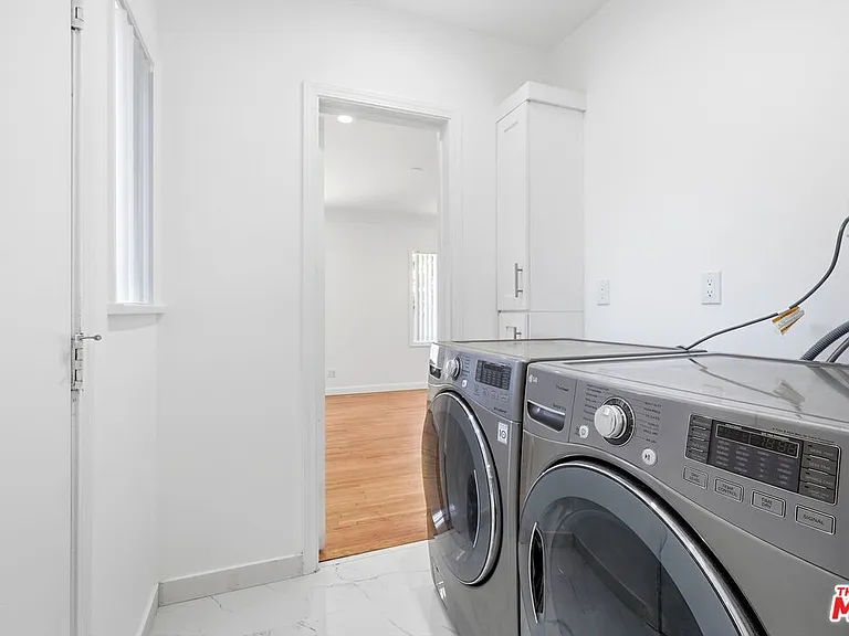 2938 Kansas Ave — Photo 18