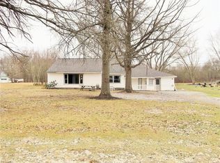 3985 Herner County Line Rd, Southington, OH 44470