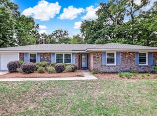 111 Grosvenor Rd, Savannah, GA 31410