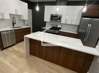 9 University Rd APT 1E, Brookline, MA 02445