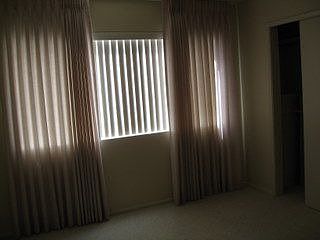 bdrm /sheers/ verticals