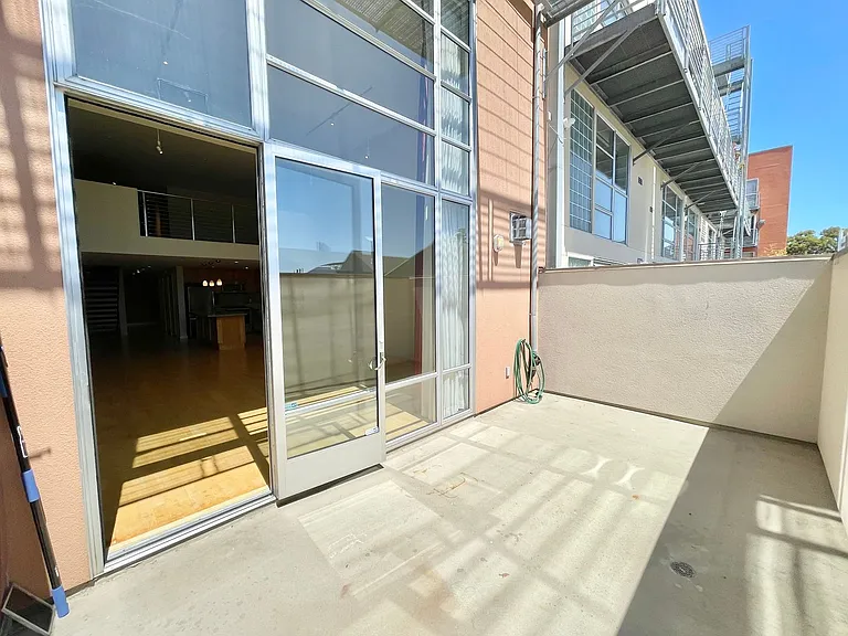 1247 Harrison St #10 — Photo 7