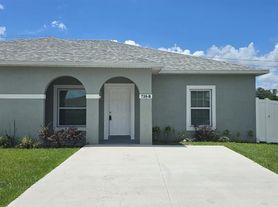 726 Bobcat Ct, Kissimmee, FL