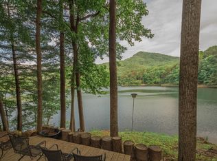 425 Lake View Trce, Jasper, GA 30143