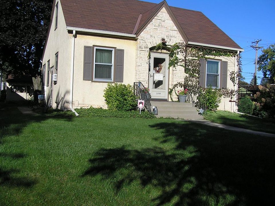 A doll house right on demand Stinson Parkway