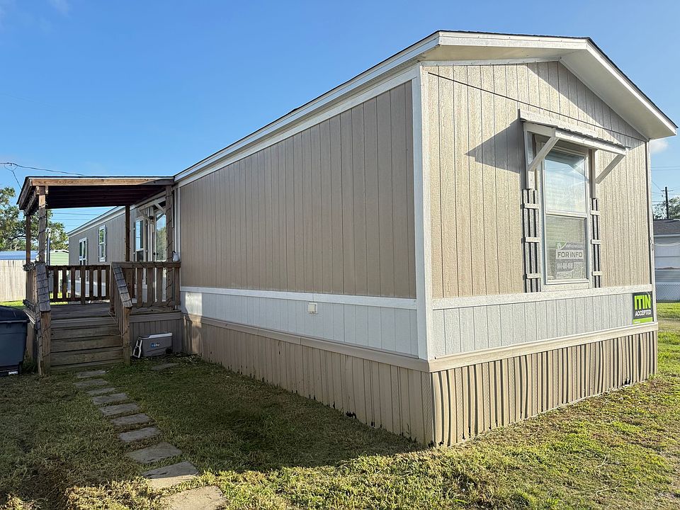 1st image of 50 Cotton Bayou Cir