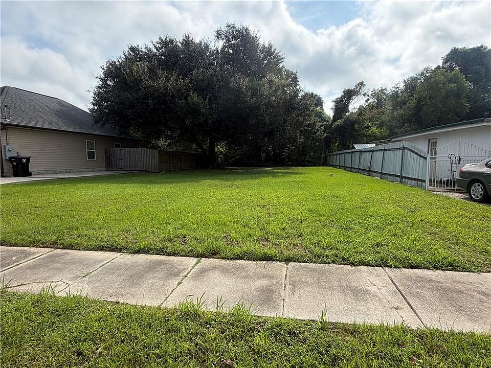 1st image of 3205 Munster Blvd