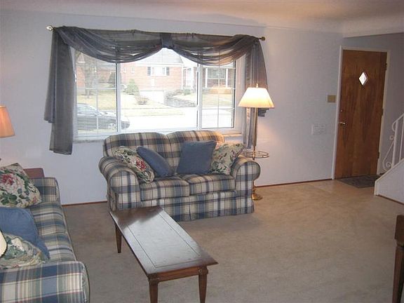 4th image of 1067 Archland Dr