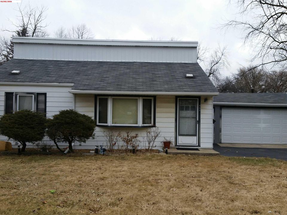 1st image of 466 E 158th St