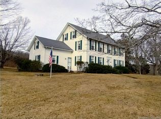 448 Shore Rd, Old Lyme, CT 06371