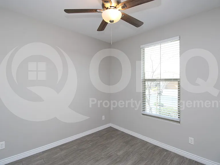 9507 E Saturn Ave — Photo 17