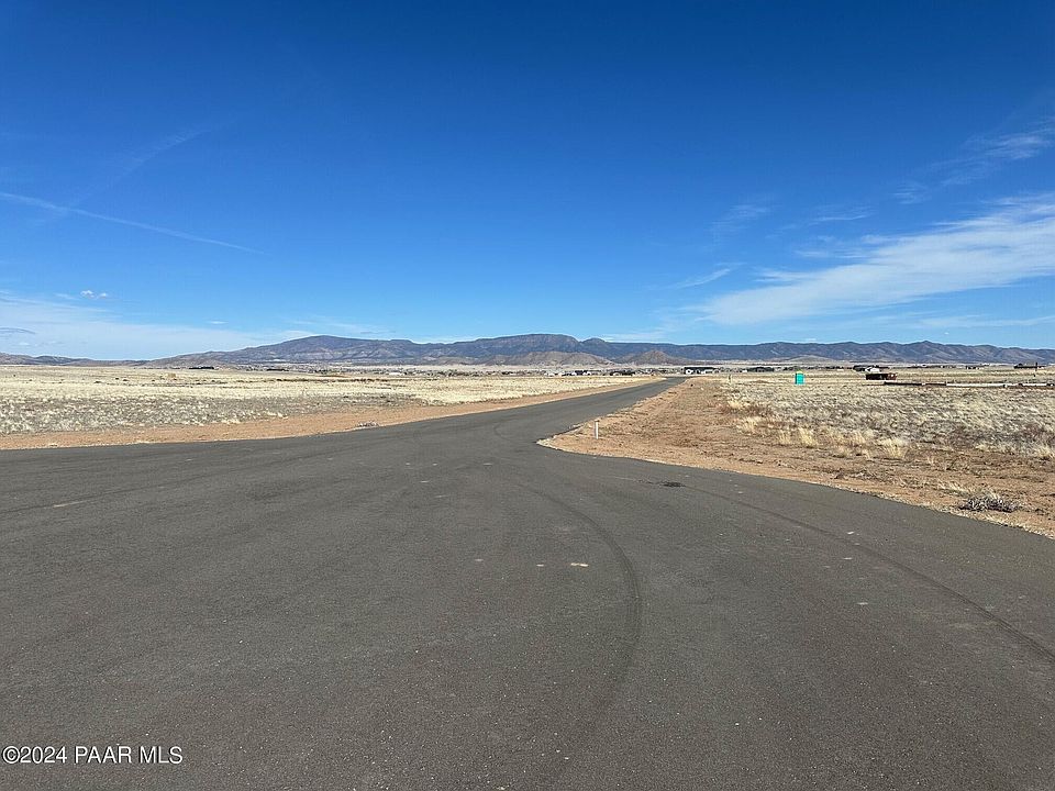 2nd image of 35-E1 E Brahman Rd