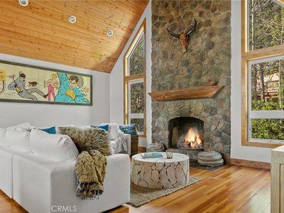 346 Bel Air Dr, Lake Arrowhead, CA, 92352