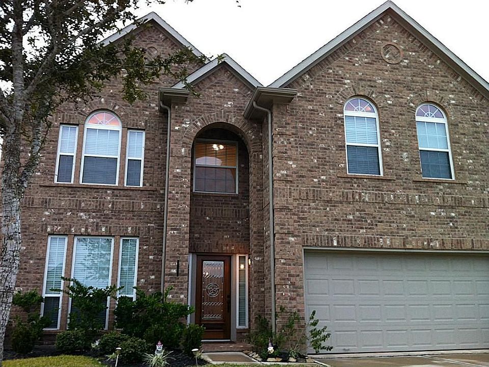 1st image of 2412 Quiet Arbor Ln