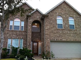 2412 Quiet Arbor Ln, Pearland, TX 77581