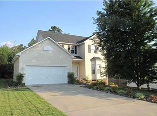 811 Highlander Ct, Concord, NC 28025