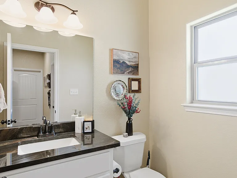 109 Sitting Bull Ln — Photo 35