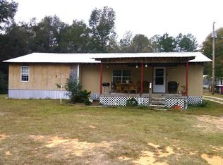 1047 Oak Valley Rd, Tallassee, AL 36078