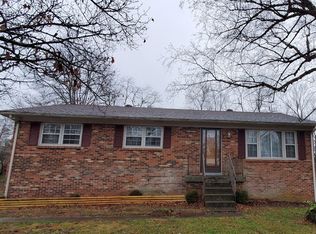 462 Osprey Cir, Lexington, KY 40503